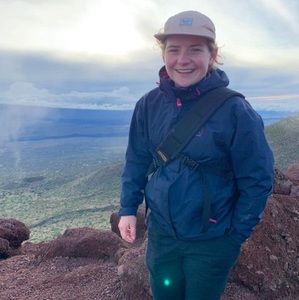 Meet your Posher, Alexandrine